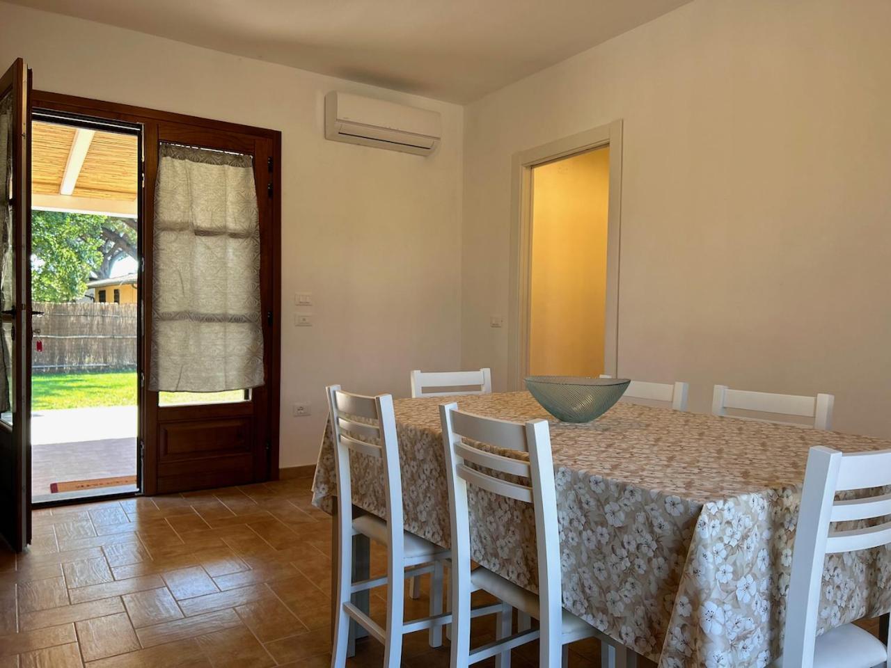 קסטנייטו קרדוצ'י Agriturismo La Valle - By Podere Arundineto מראה חיצוני תמונה